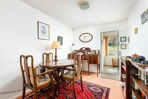 Photo 25- click for photo gallery